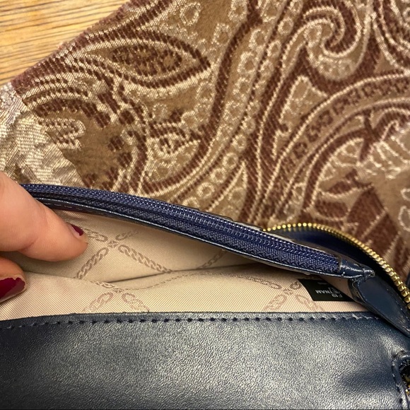 Michael Kors Jet Set wallet - Picture 8 of 10